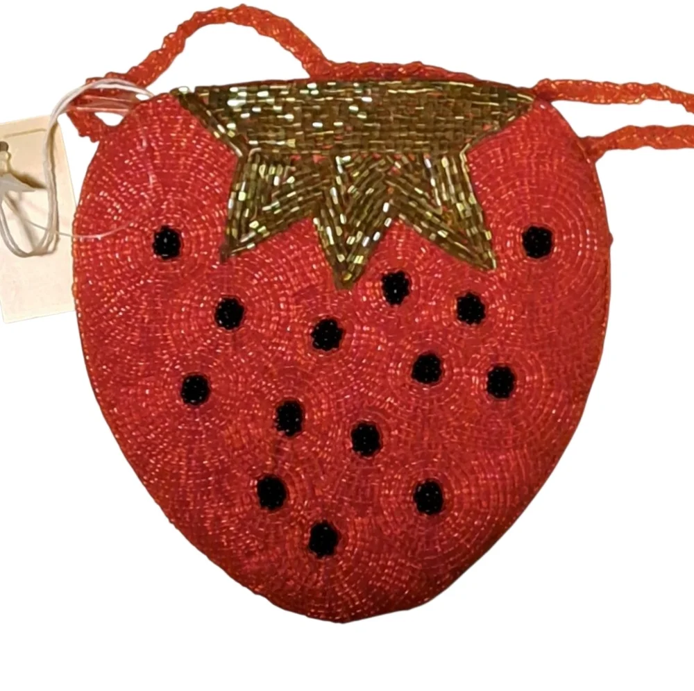 C. Marie Vintage Strawberry Beaded Handbag and Coin Purse - Picture 1 of 7